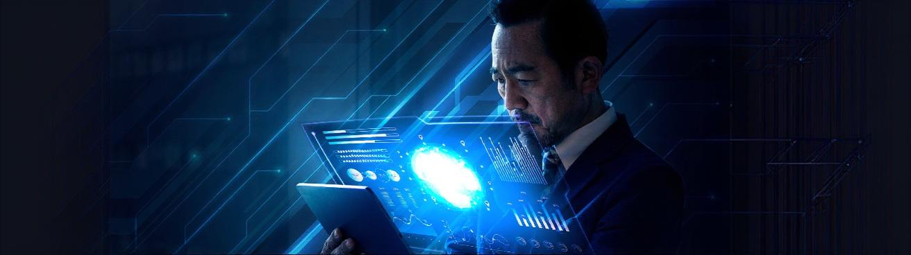 Contador usando IA para automatizar tarefas da Reforma Tributária